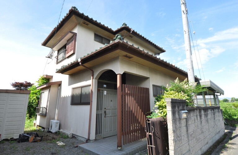 戸建て住宅の屋根や外壁をキレイにリフォーム | 大阪で塗装なら丁寧に施工するみやま塗装